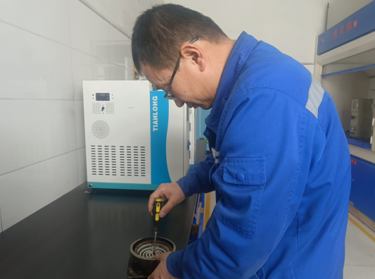 1702856297831368.png 截图20231218073757.png